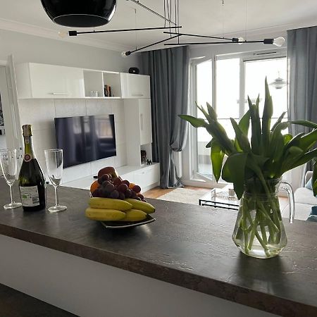 Celebryta - Apartament Apartment Ustronie Morskie Luaran gambar