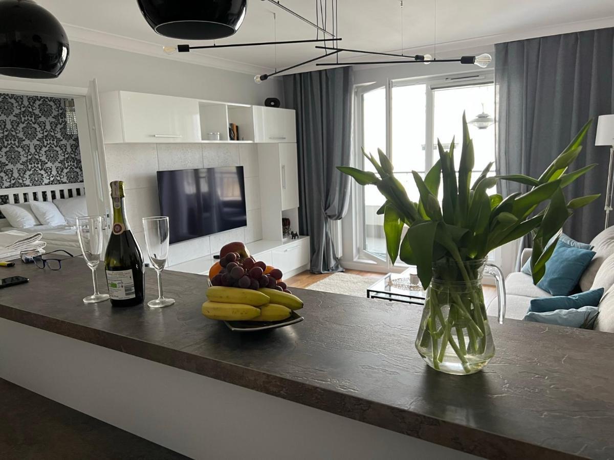 Celebryta - Apartament Apartment Ustronie Morskie Luaran gambar